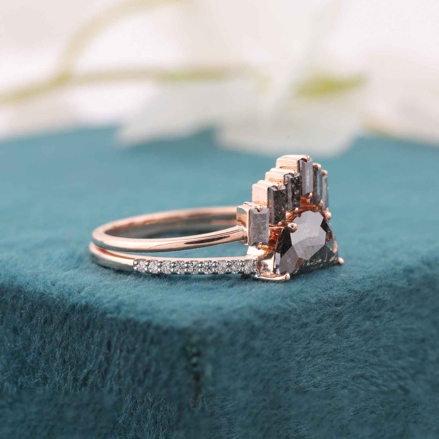 Salt & Pepper Ring Set in Rose Gold – Half-Moon & Baguette