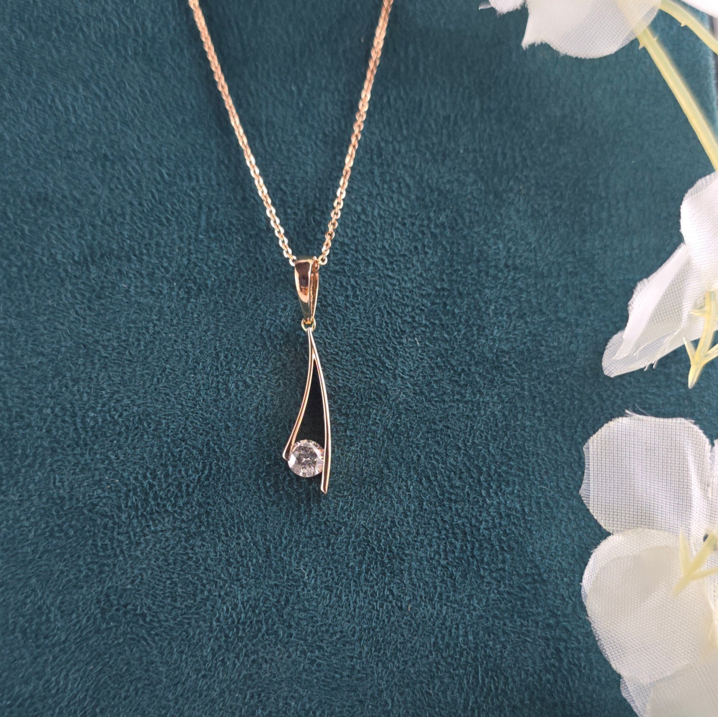 Graceful Curves: Salt & Pepper Diamond Pendant in Round Cut