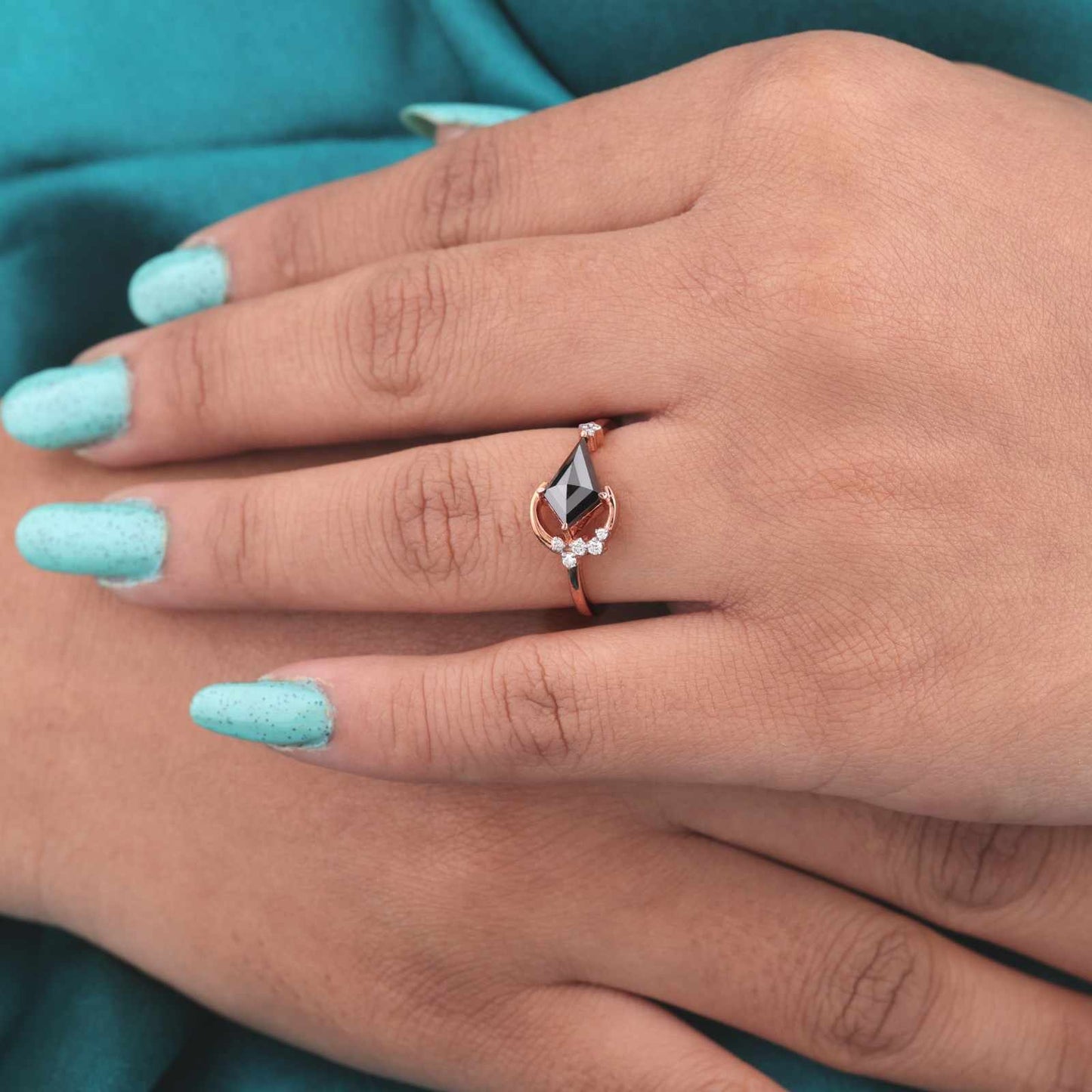 Kite Diamond & Crescent Moon Ring – Gothic Rose Gold Style