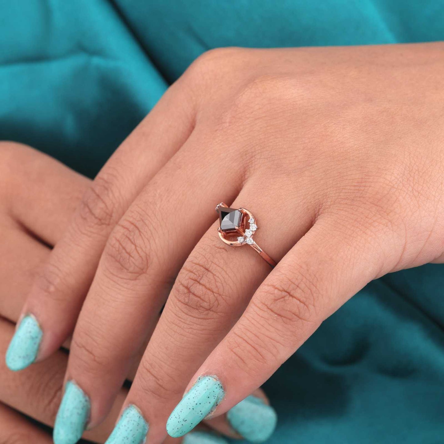 Kite Diamond & Crescent Moon Ring – Gothic Rose Gold Style
