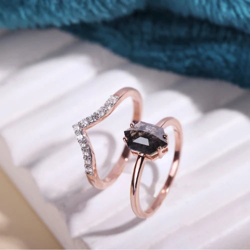 Wedding Rings & Bands