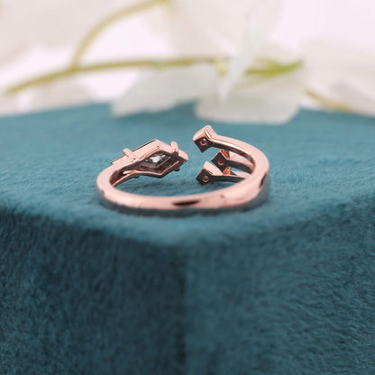 Salt & Pepper Kite Diamond Ring – Unique Geometric Engagement