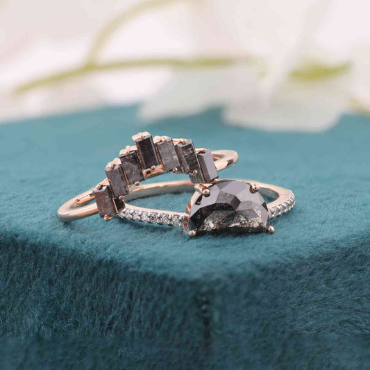 Salt & Pepper Ring Set in Rose Gold – Half-Moon & Baguette