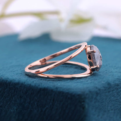 Rose Gold Open Band Ring – Oval Salt & Pepper Crystal