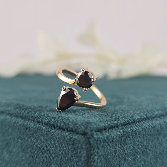 Elegant Black Onyx Ring – Double Gemstone in 10K Gold