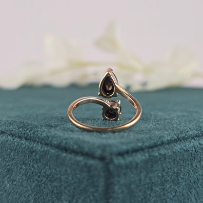 Elegant Black Onyx Ring – Double Gemstone in 10K Gold