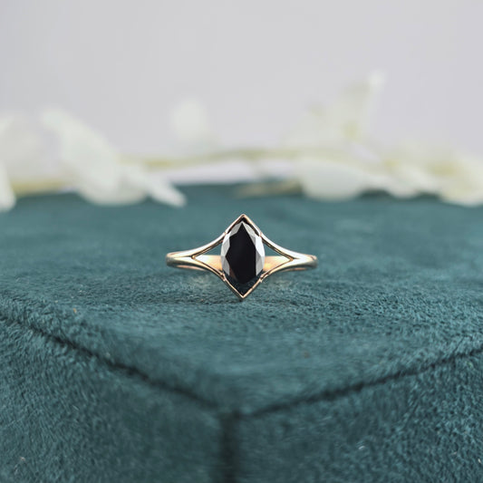 Premium Marquise Diamond – Sparkle with a Signature Shape