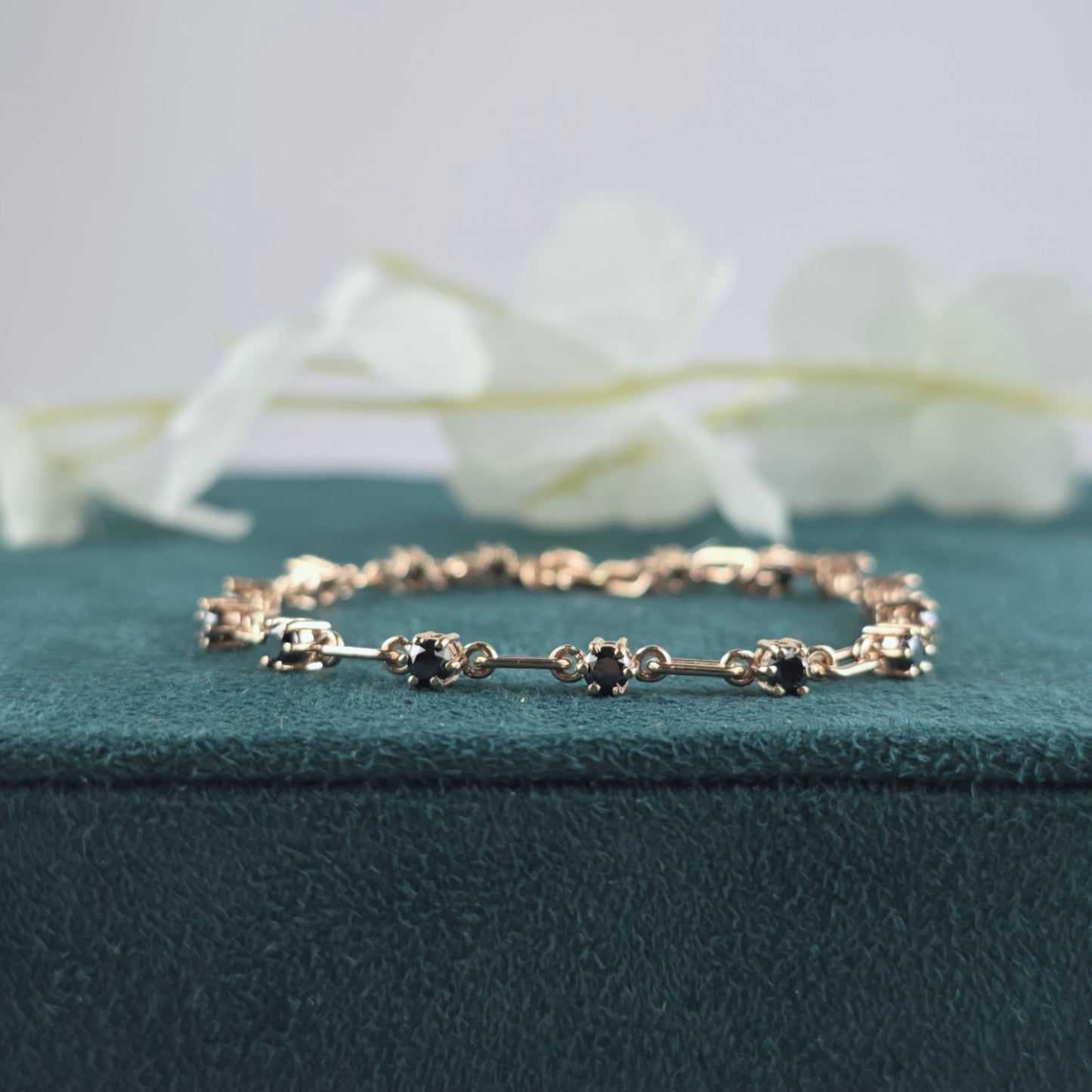 Luxury Round Diamond Bracelet – Timeless Gift She'll Love