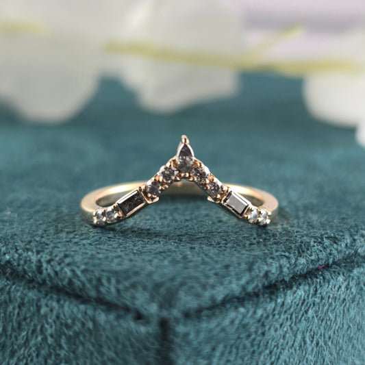 Triple-Cut Salt & Pepper Diamond Band with Bold Elegance