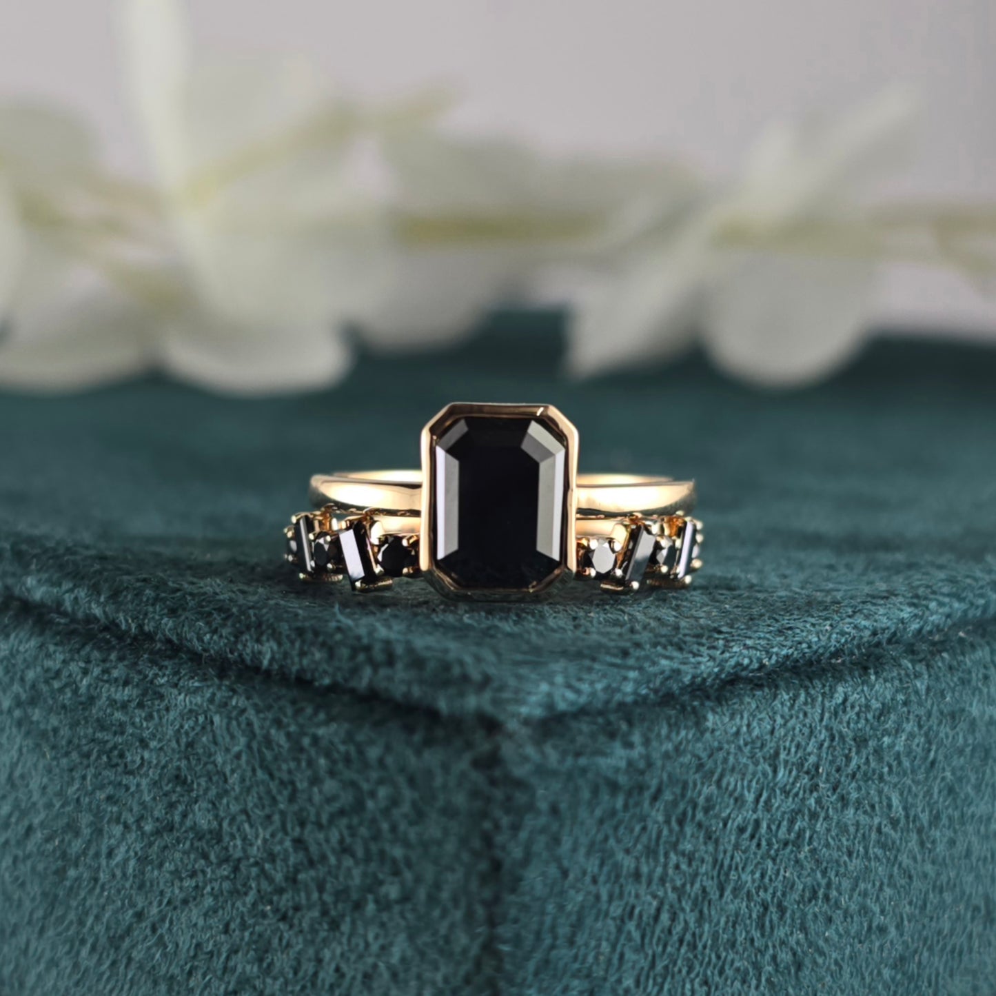 Make a Bold Promise with Our Emerald & Bauguette Black Diamond Ring