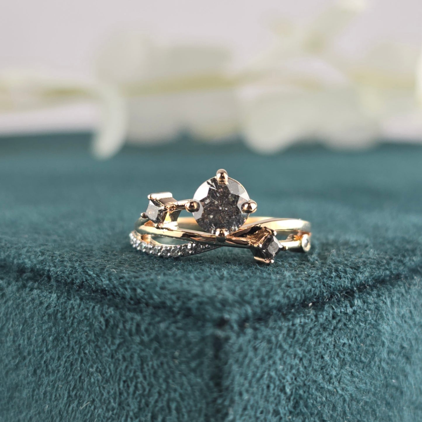 Raw Elegance – Round & Princess Salt and Pepper Diamond Ring