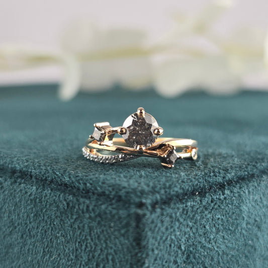 Raw Elegance – Round & Princess Salt and Pepper Diamond Ring