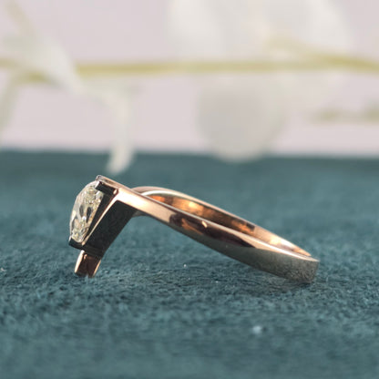 Modern Triangle-Cut Diamond Engagement Ring in Gold