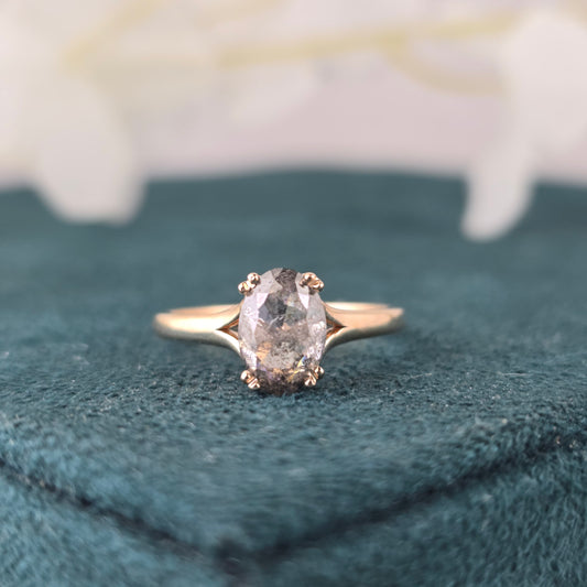 Oval Salt and Pepper Diamond Ring in 10K Gold – Unique Jewellery