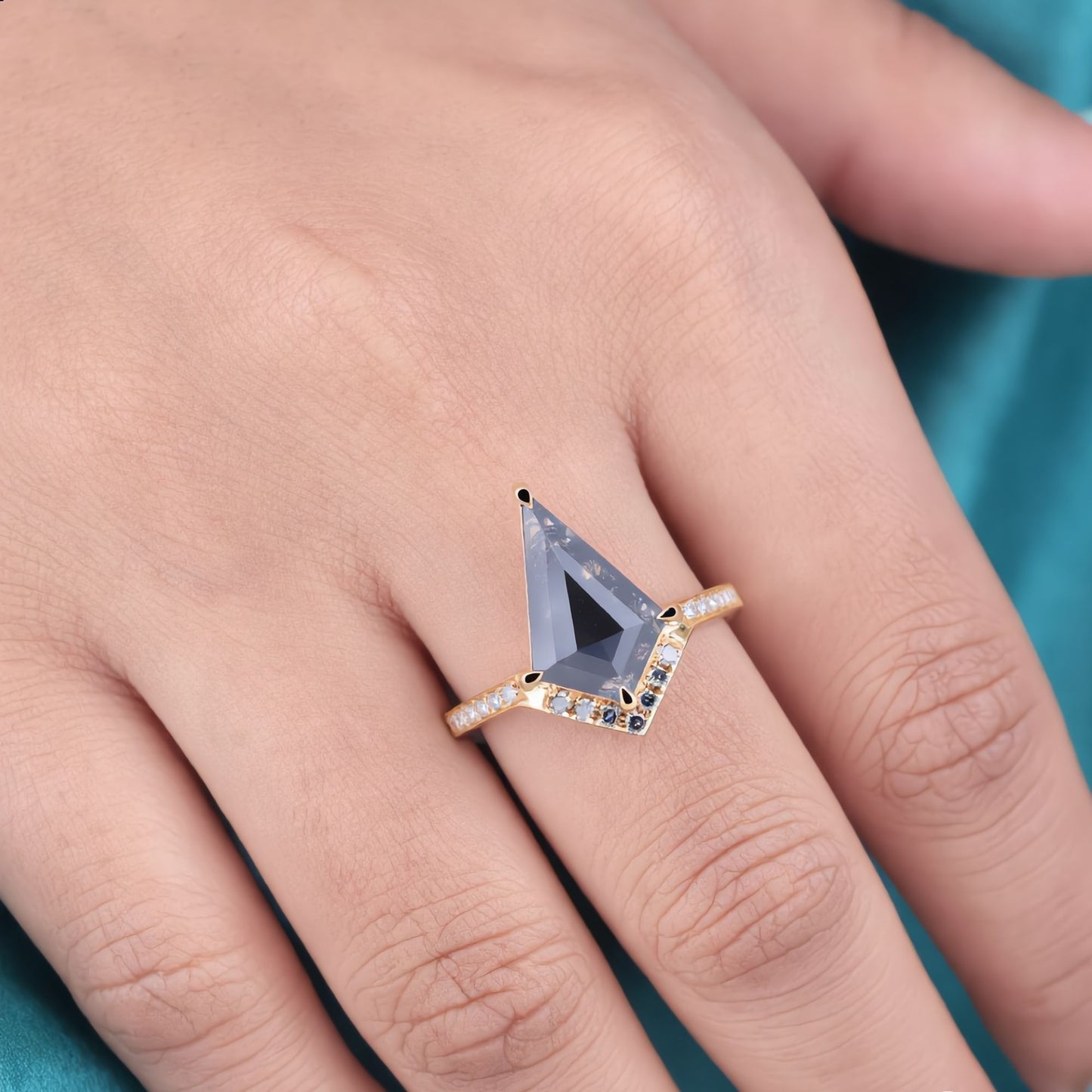 Kite Salt and Pepper Diamond Ring Rose Gold | Unique Engagement Ring | Geometric Diamond Ring | Alternative Bridal Ring | Modern Gift