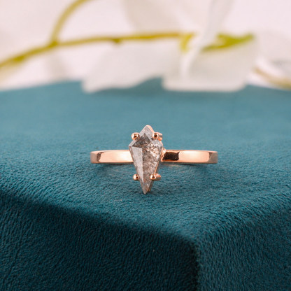 Geometric Kite Salt & Pepper Diamond Ring – Modern Edge