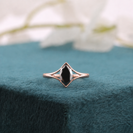 Premium Marquise Diamond – Sparkle with a Signature Shape