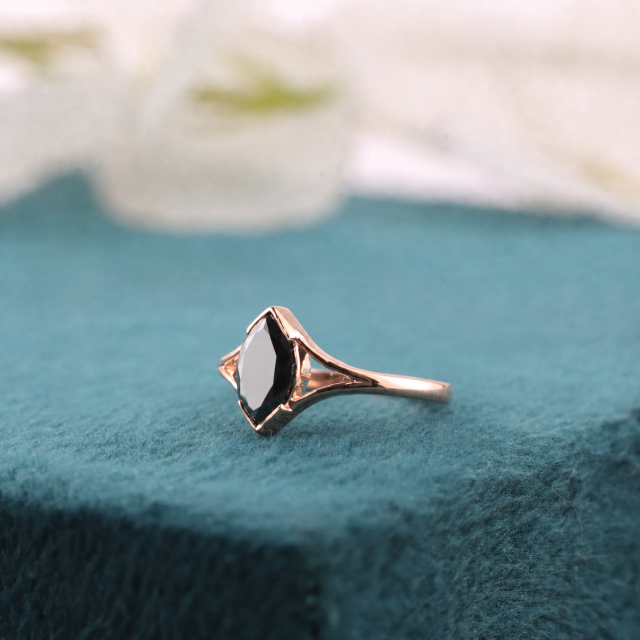 Premium Marquise Diamond – Sparkle with a Signature Shape