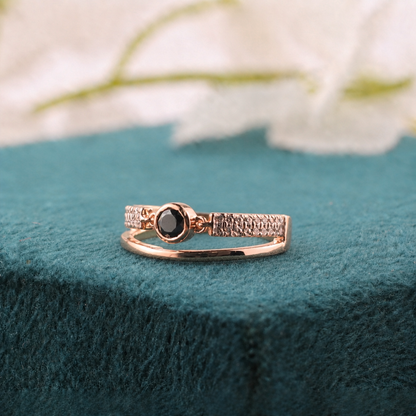 Bold Contrast – Round Black and White Diamond Ring