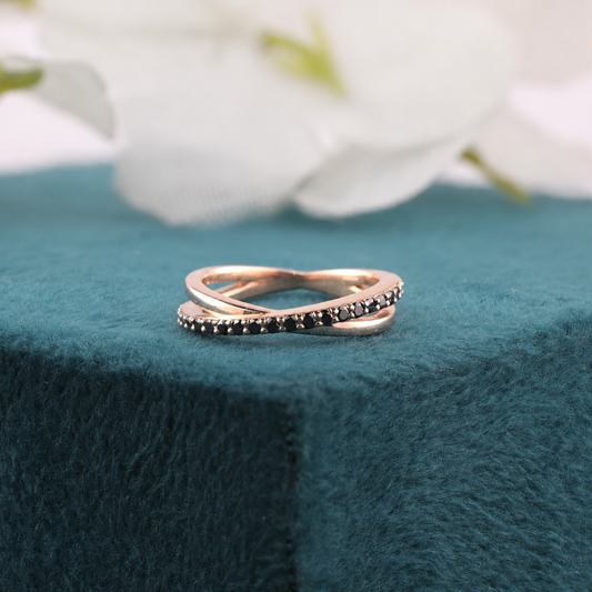 Black-Tie Minimalism: Round Black Diamond Band for Her