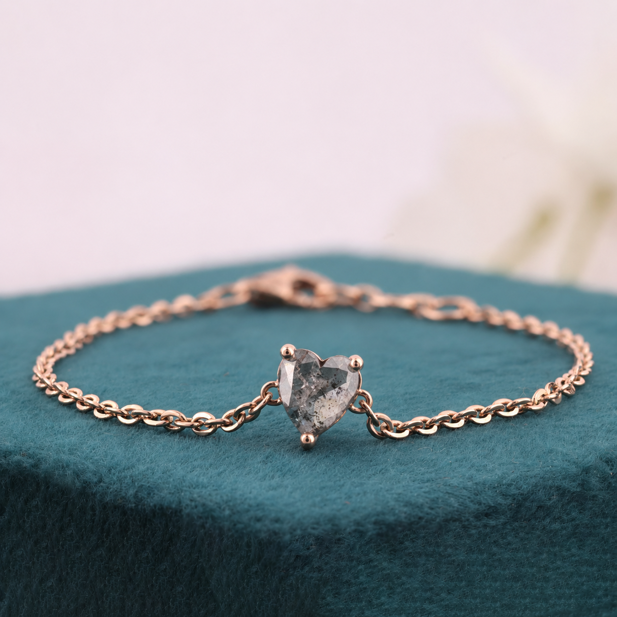 Heart Shaped Diamond Bracelet | Dainty Gold Chain Jewelry | Minimalist Everyday Bracelet | Handmade Gift for Her