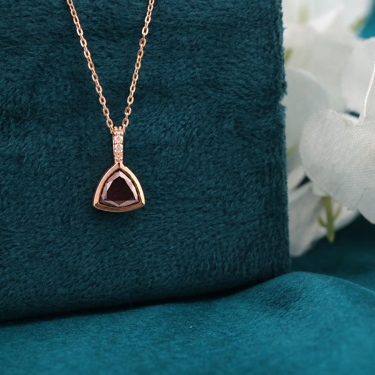 Salt and pepper Diamond Pendant Necklace in Rose Gold – Bold & Elegant