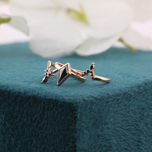 Modern Black Diamond Wedding Ring in Gold – Unique Kite-Cut Alternative Bridal Ring