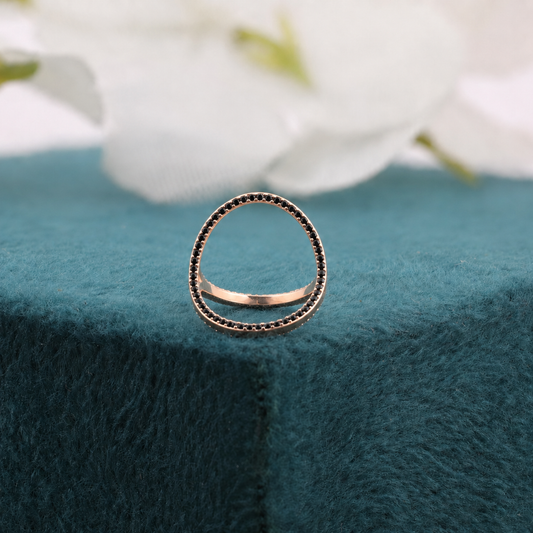 Three Type of Diamond in One Ring – A Stunning, Modern Statement