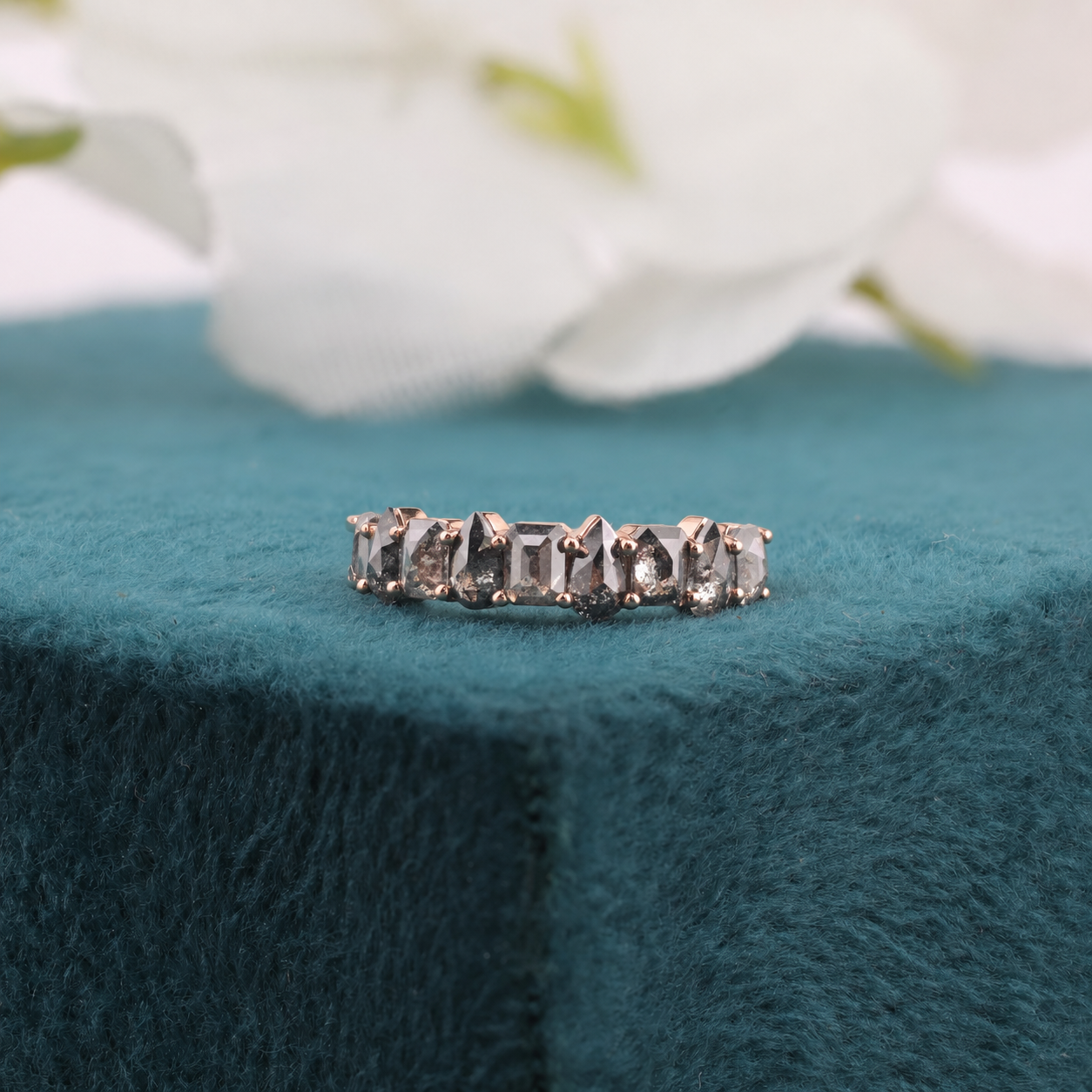 2.40ct Salt and Pepper Diamond Wedding Band in 10k Rosegold