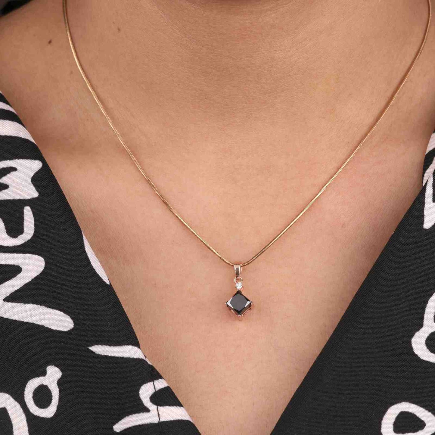 Elegant Black Diamond Pendant in 14KT Rose Gold