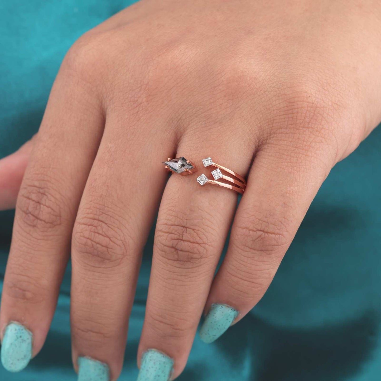 Salt & Pepper Kite Diamond Ring – Unique Geometric Engagement