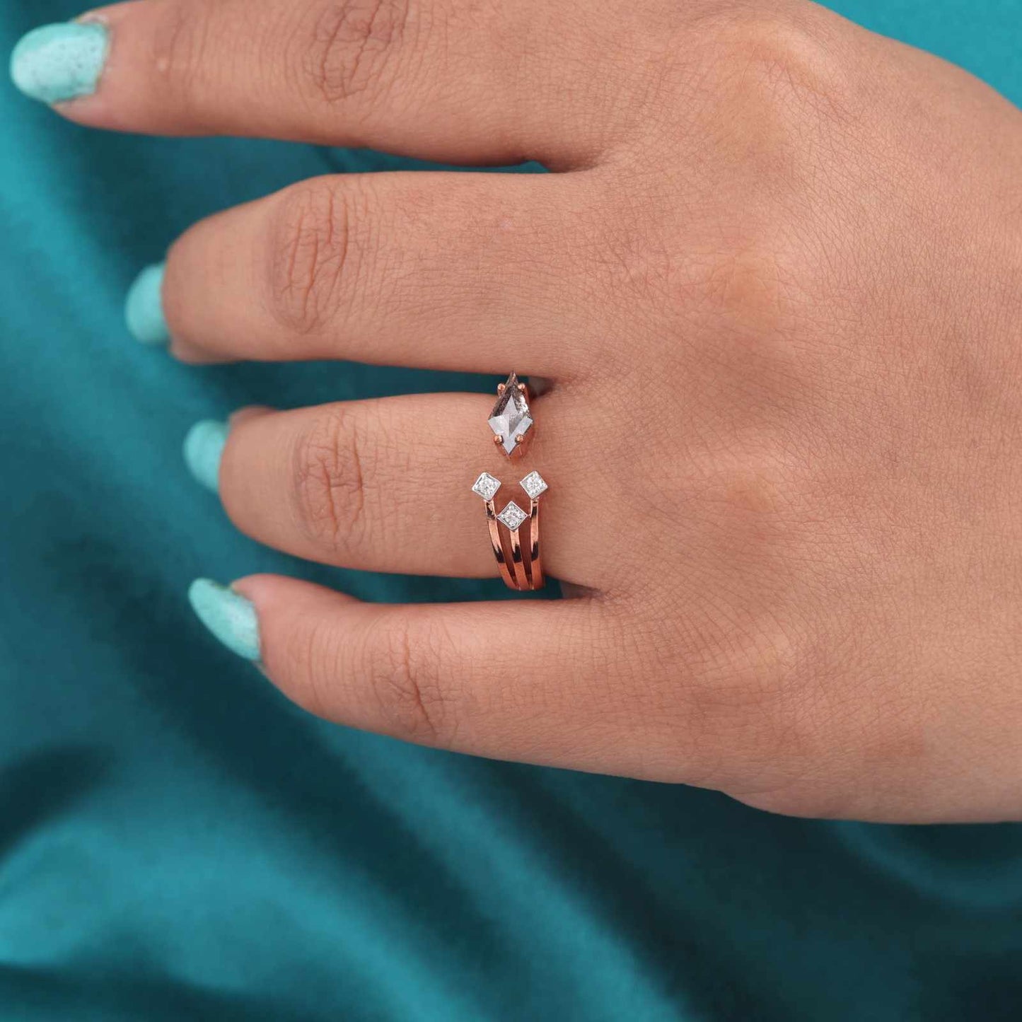 Salt & Pepper Kite Diamond Ring – Unique Geometric Engagement