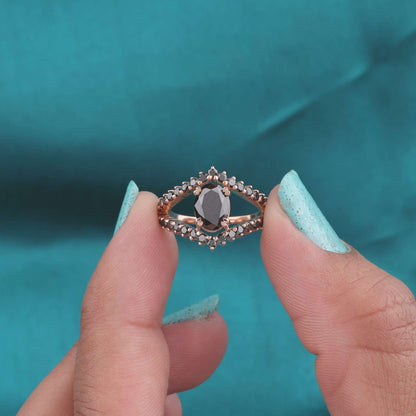 Dramatic Black Diamond Halo Ring – V-Shaped Rose Gold