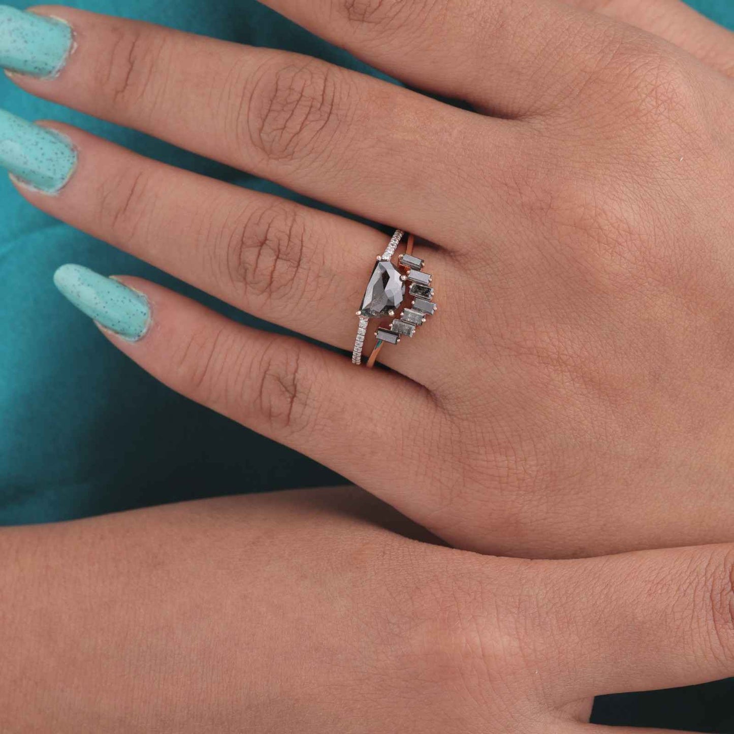 Salt & Pepper Ring Set in Rose Gold – Half-Moon & Baguette