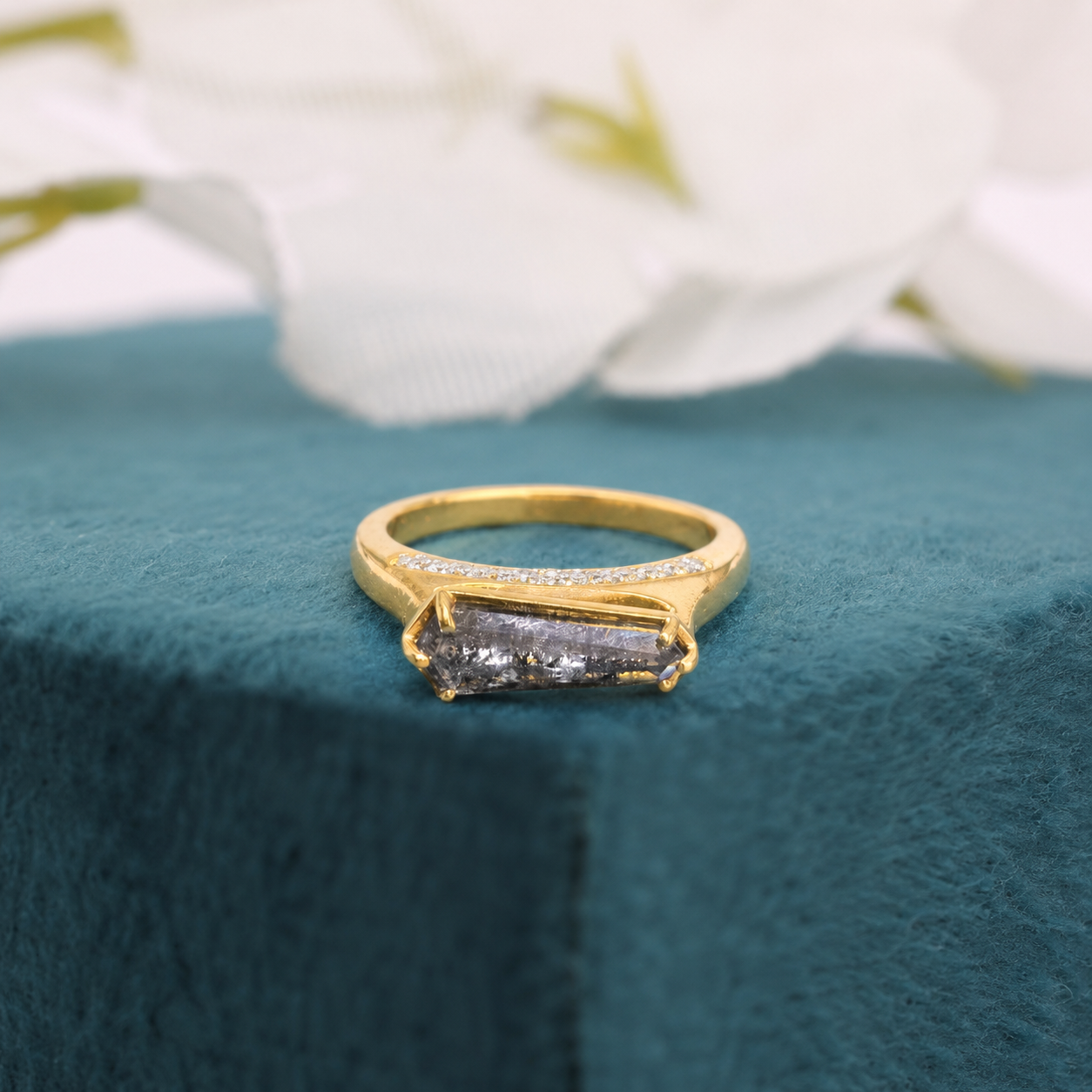 Shield Cut Salt and Pepper Diamond Ring with Pavé Band – Modern Gold Statement Ring