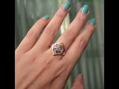 Marquise One and Two Round Ring – Elegant Mixed-Cut Design