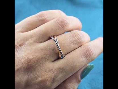 Black-Tie Minimalism: Round Black Diamond Band for Her