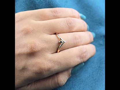 Simply Bold: Round Black Diamond Wedding Band for Her